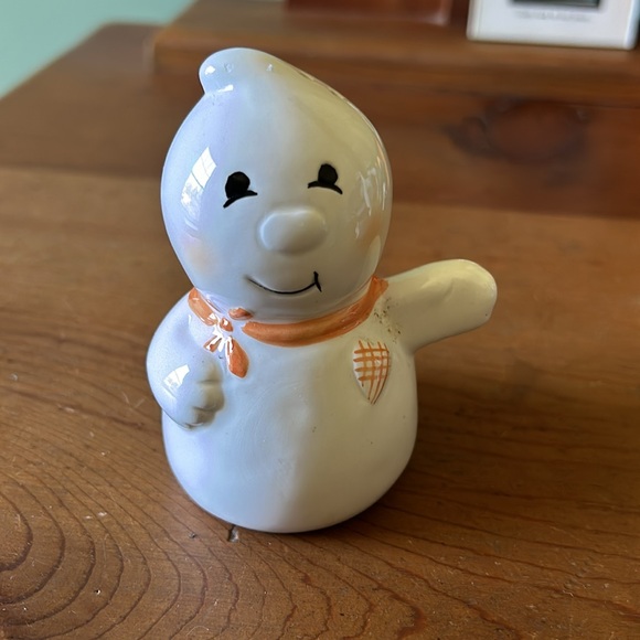 Halloween Ceramic Decorative Salt and Pepper Shakers - Picture 6 of 12